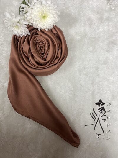 روسری قهوه ای