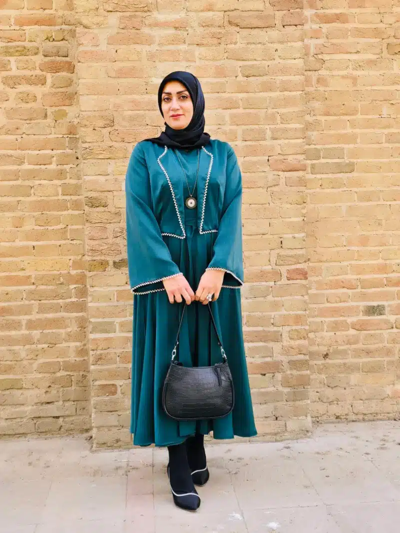 کت سارافون شب یلدا پوشیده